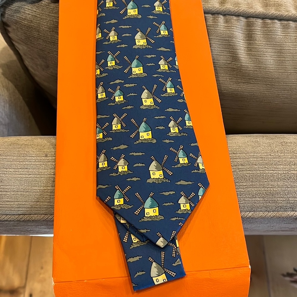 Hermes tie